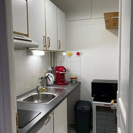 Grand Studio Style Bordelais Dans Le Triangle D'Or Bordeaux Exterior photo
